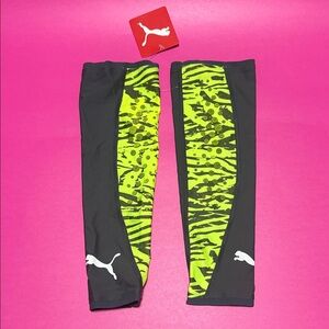 Puma Pro Elite Black and Bright Yellow Arm Sleeves | Small